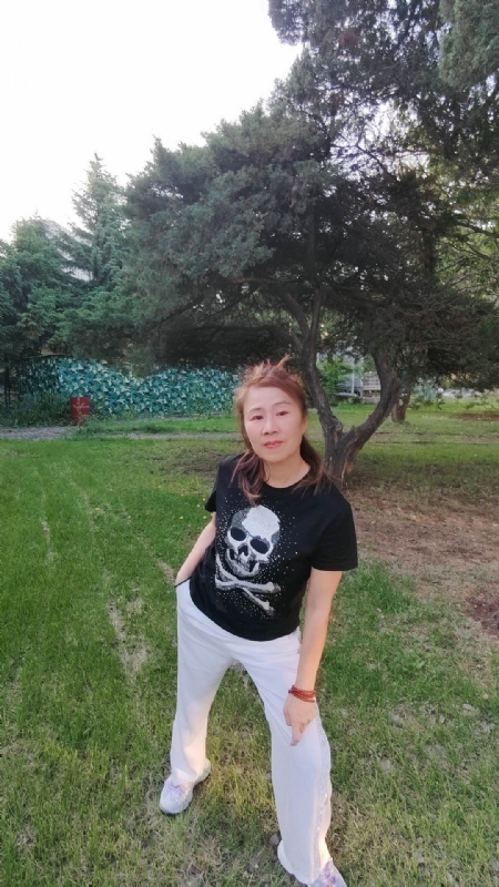 晚霞的第二张照片--洛阳相亲服务中心