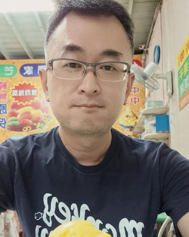 感感的第一张照片--洛阳相亲服务中心