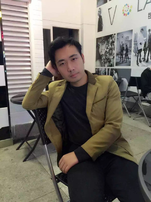 Pretty杨的第一张照片--洛阳相亲服务中心