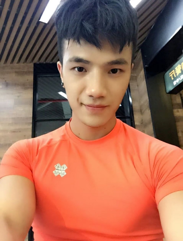 航航的第一张照片--洛阳相亲服务中心