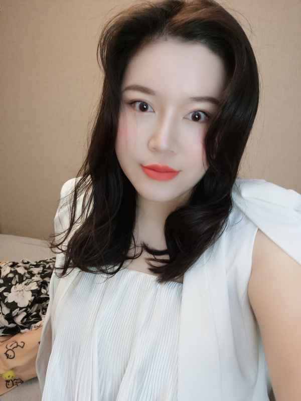 璐璐的第一张照片--洛阳相亲服务中心