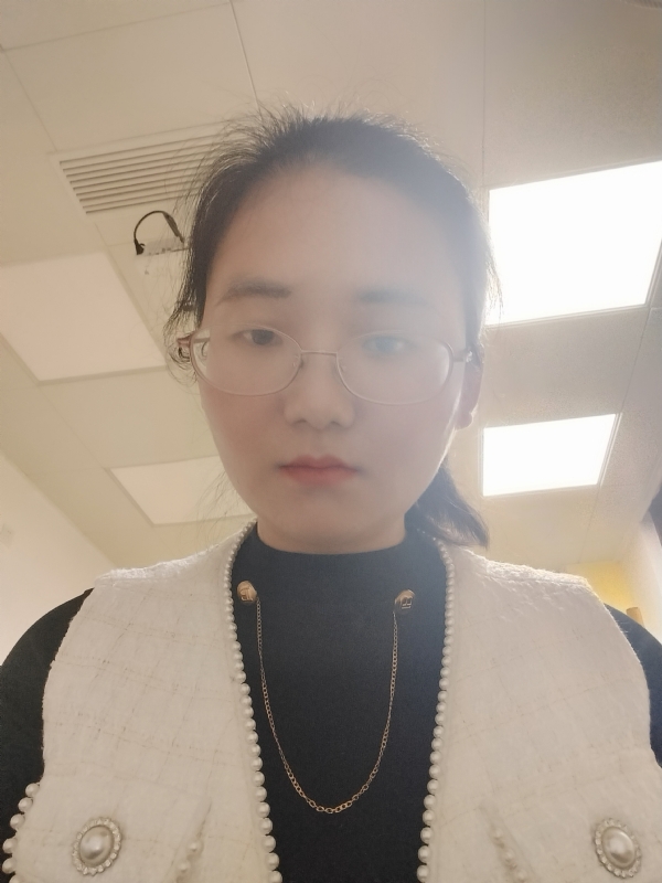 闲敲棋子的第一张照片--洛阳相亲服务中心