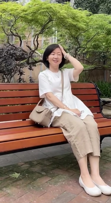 千年老母猪的第二张照片--洛阳相亲服务中心