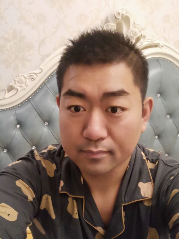 曾经的第一张照片--洛阳相亲服务中心