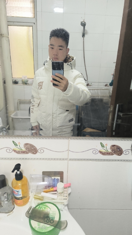 小李的第一张照片--洛阳相亲服务中心