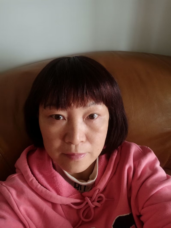 红玫瑰的第一张照片--洛阳相亲服务中心
