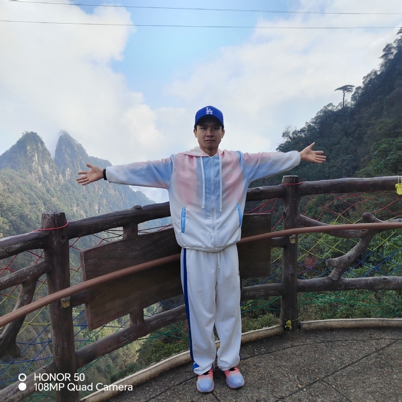 明明的第一张照片--洛阳相亲服务中心