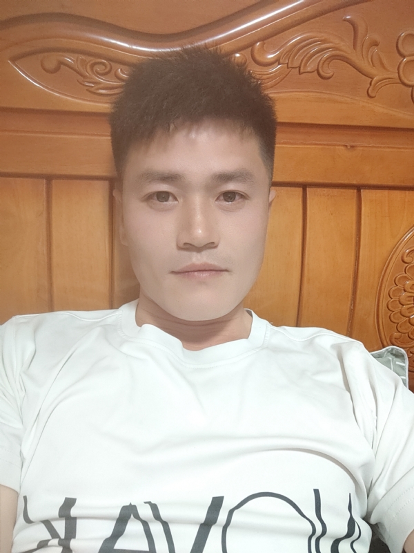 网球罗的第三张照片--洛阳相亲服务中心