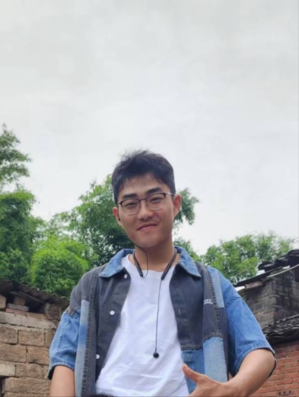越努力越幸运的第一张照片--洛阳相亲服务中心