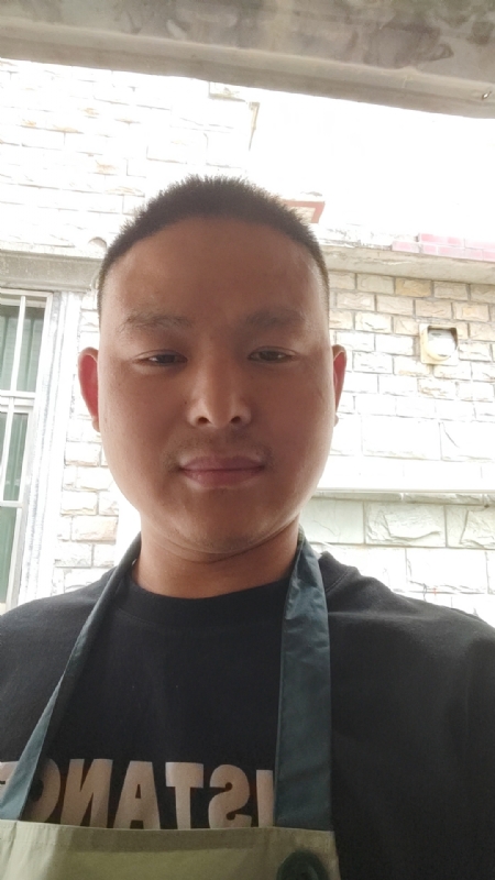 时光流逝的第二张照片--洛阳相亲服务中心