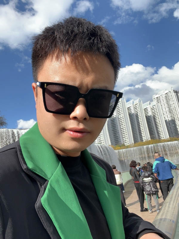 子阳的第一张照片--洛阳相亲服务中心