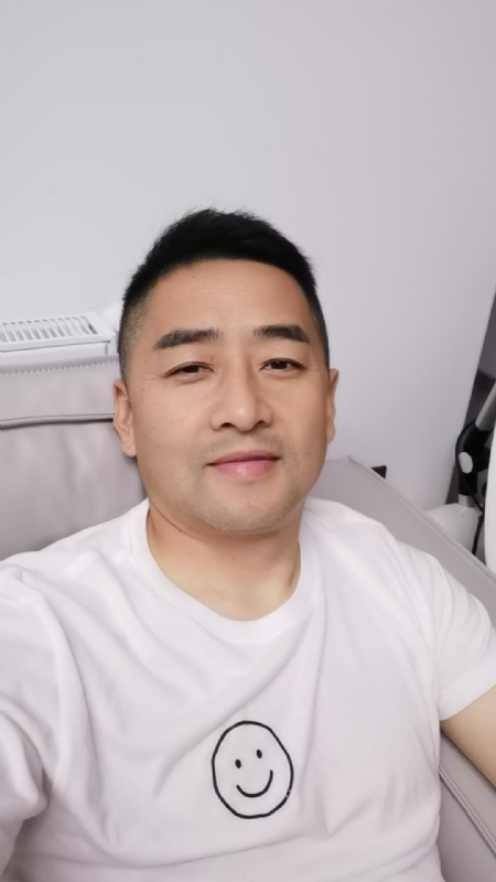 向阳而生的第一张照片--洛阳相亲服务中心