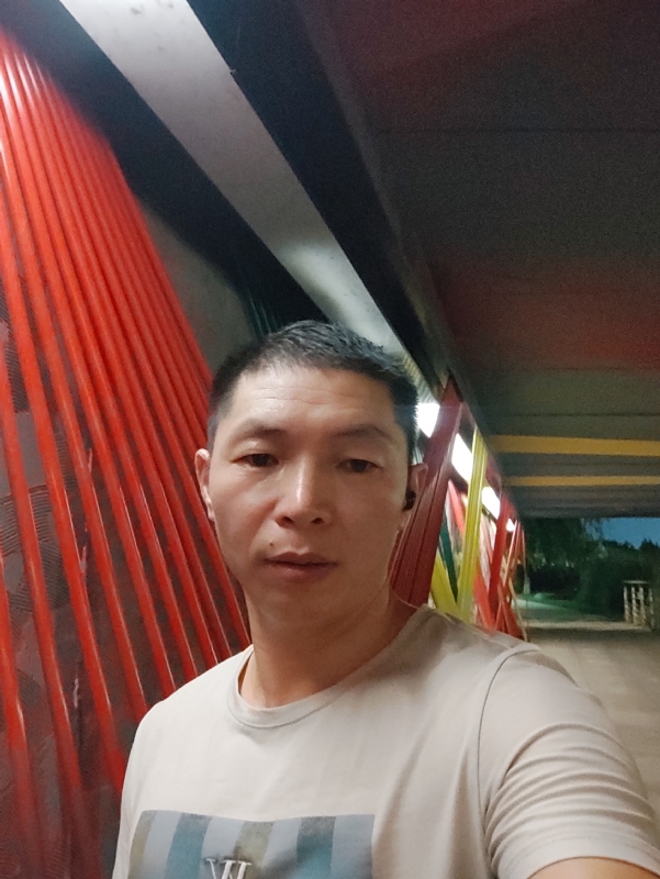 夜猫的第一张照片--洛阳相亲服务中心