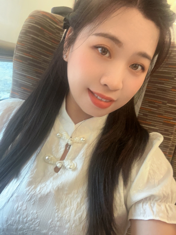 Lin的第三张照片--洛阳相亲服务中心