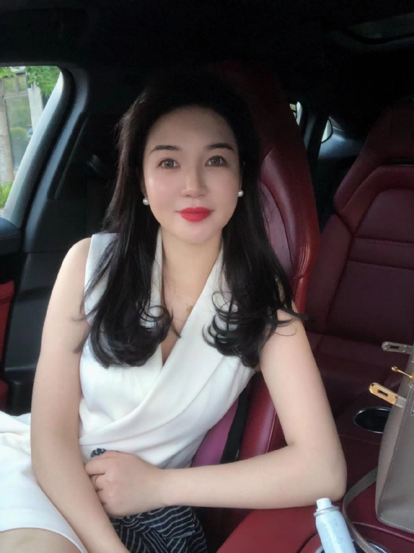 小雨的第一张照片--洛阳相亲服务中心