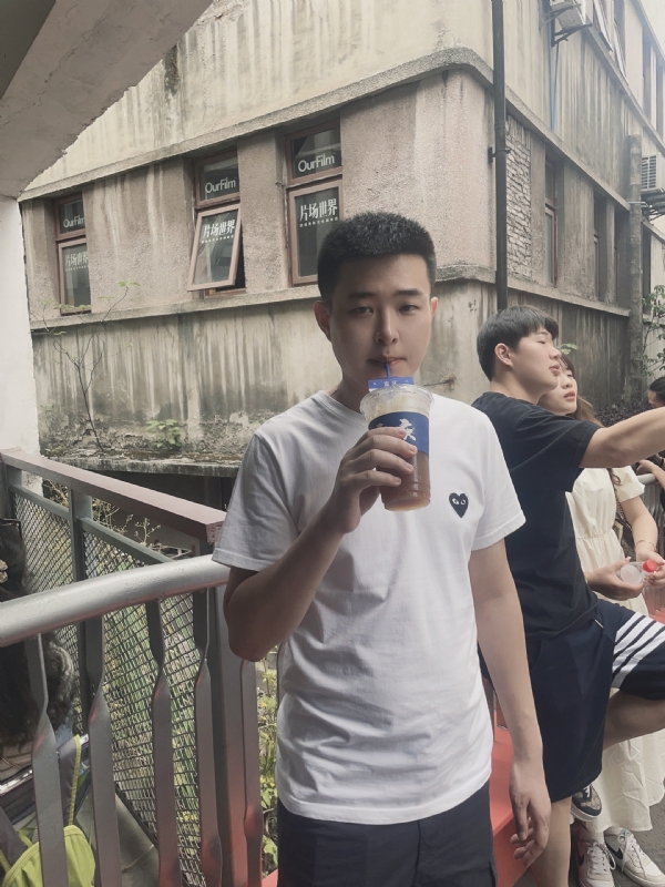 尚龙的第二张照片--洛阳相亲服务中心