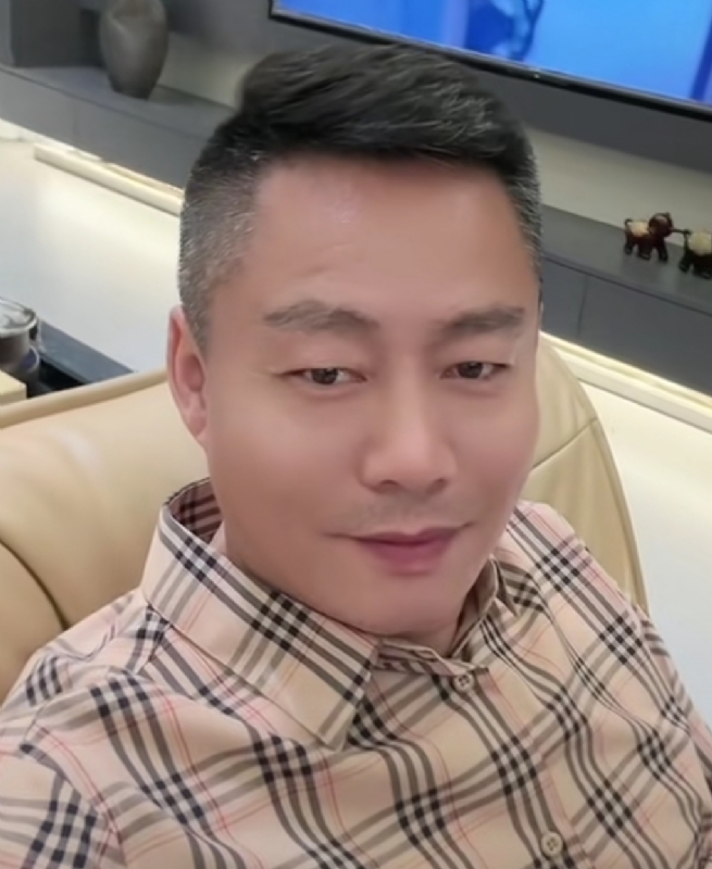 李*军的第二张照片--洛阳相亲服务中心