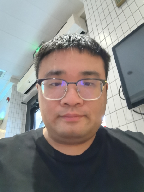 君临天下的第三张照片--洛阳相亲服务中心