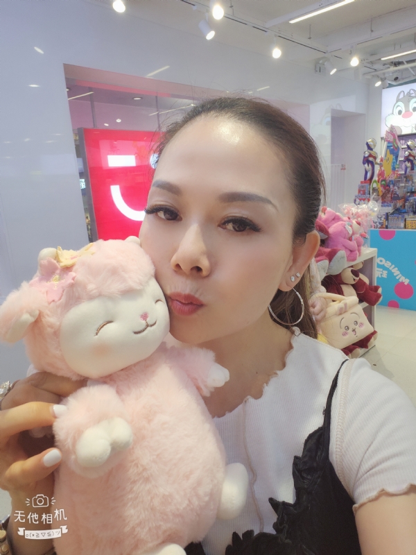 暖*爱的第一张照片--洛阳相亲服务中心