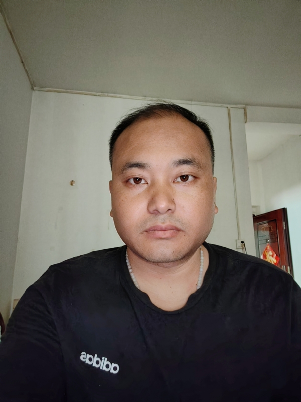 小蒋的第一张照片--洛阳相亲服务中心