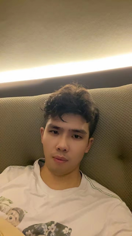 阿龙设计师的第一张照片--洛阳相亲服务中心