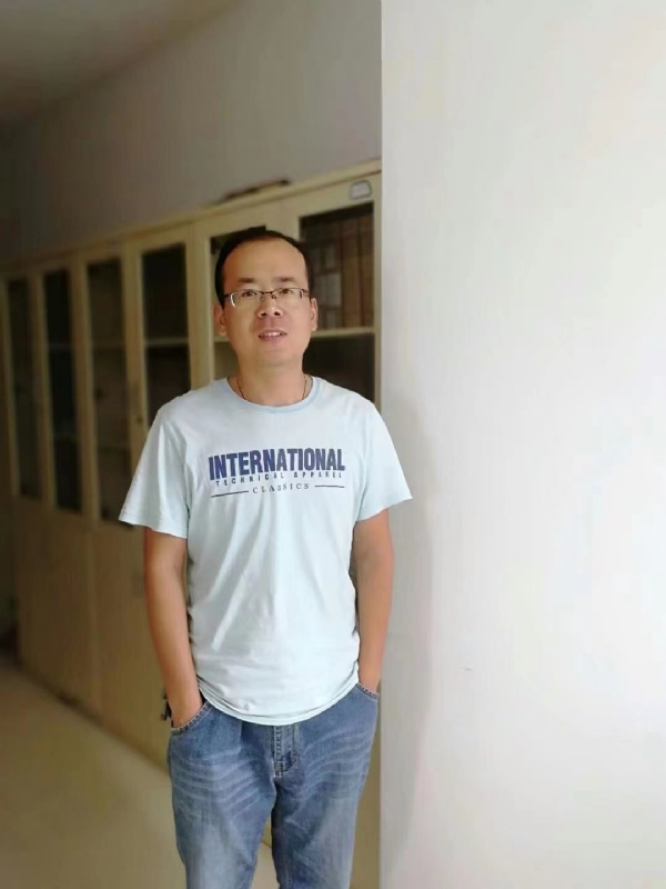 黄土麦田的第三张照片--洛阳相亲服务中心