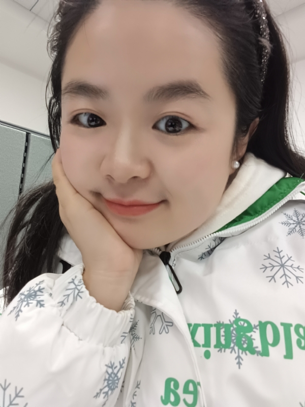 玥玥的第一张照片--洛阳相亲服务中心