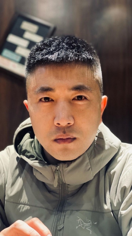 山中何缘的第一张照片--洛阳相亲服务中心