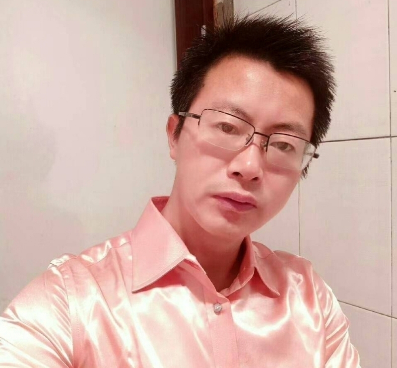 亮亮的第一张照片--洛阳相亲服务中心