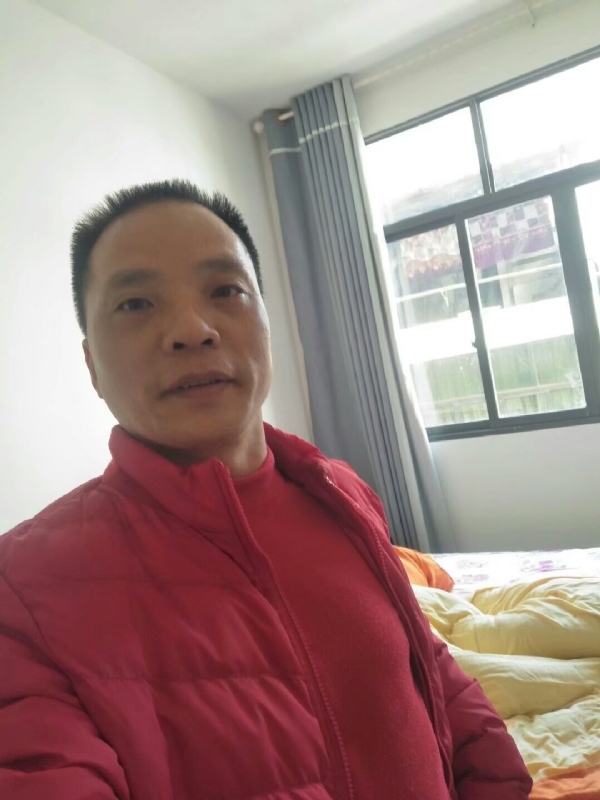 真诚征婚的第一张照片--洛阳相亲服务中心