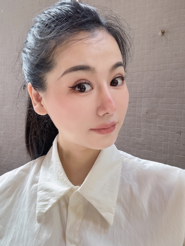 金莉的第二张照片--洛阳相亲服务中心