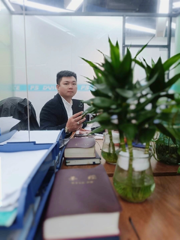 杨某人的第一张照片--洛阳相亲服务中心