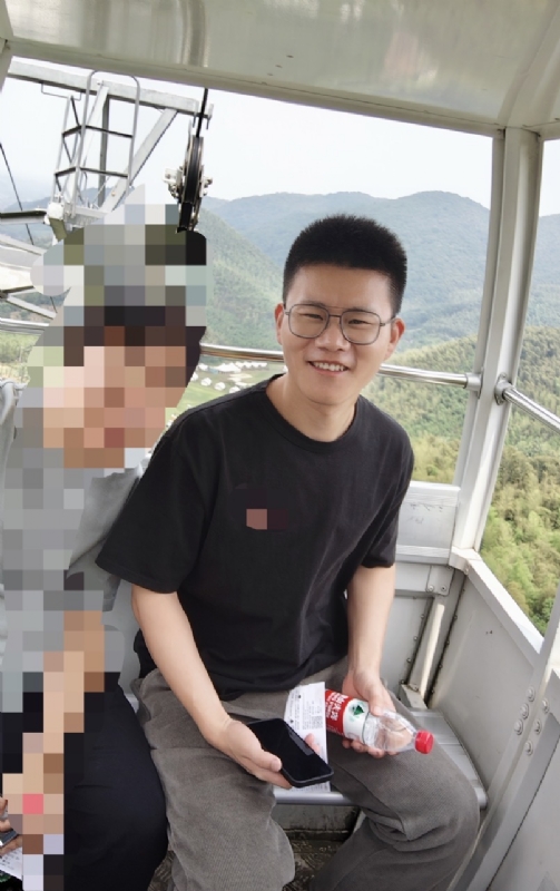 奔奔笨笨的第一张照片--洛阳相亲服务中心