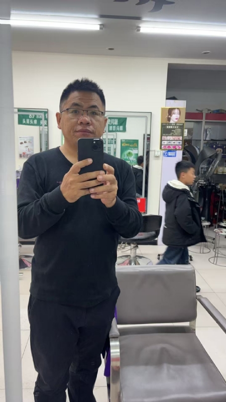 王计盖的第一张照片--洛阳相亲服务中心