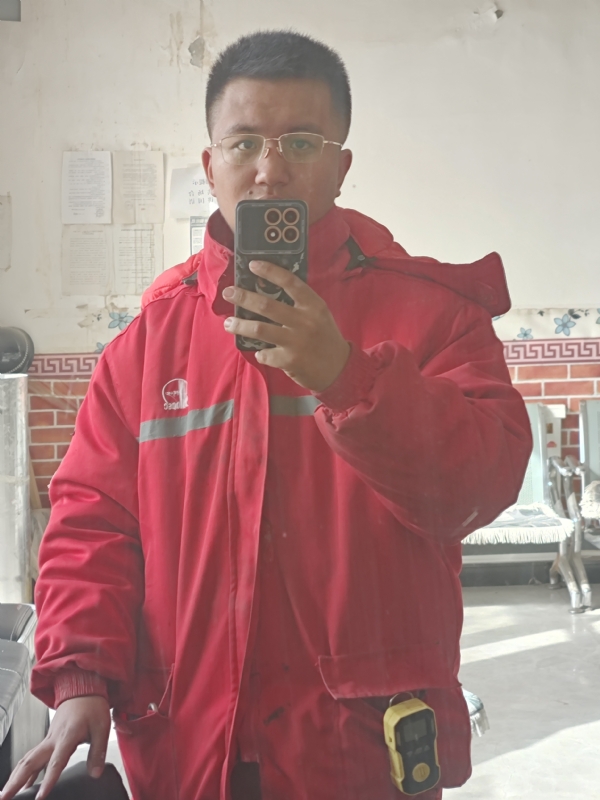 鹤某的第二张照片--洛阳相亲服务中心