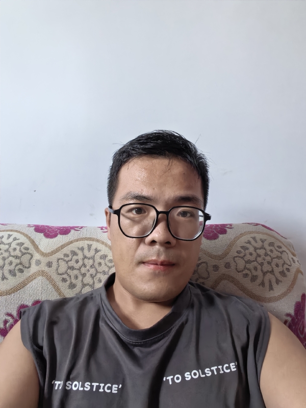 卫TF的第四张照片--洛阳相亲服务中心