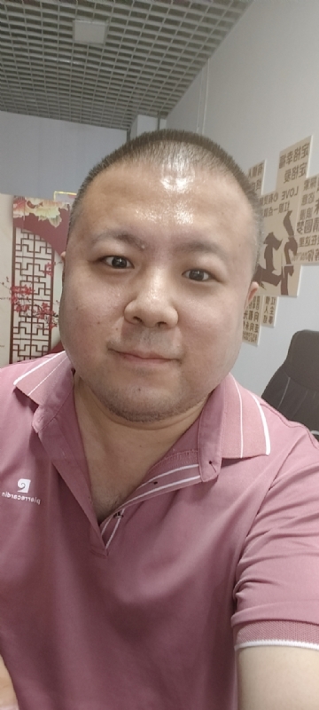 漫步星辰的第一张照片--洛阳相亲服务中心