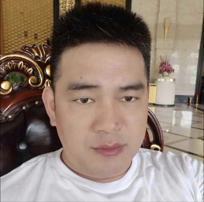 随风的第一张照片--洛阳相亲服务中心