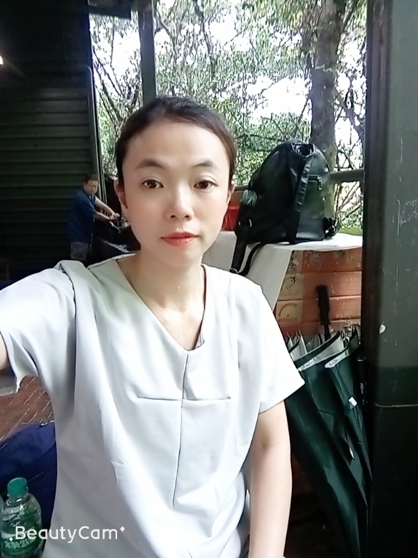 vivi的第一张照片--洛阳相亲服务中心