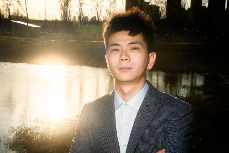 Hd的第一张照片--洛阳相亲服务中心