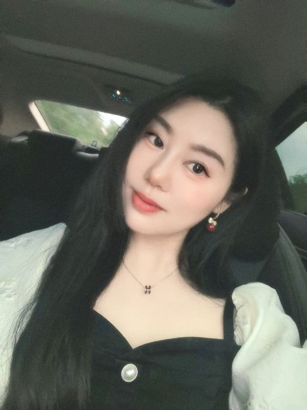 潇潇暮雨的第一张照片--洛阳相亲服务中心