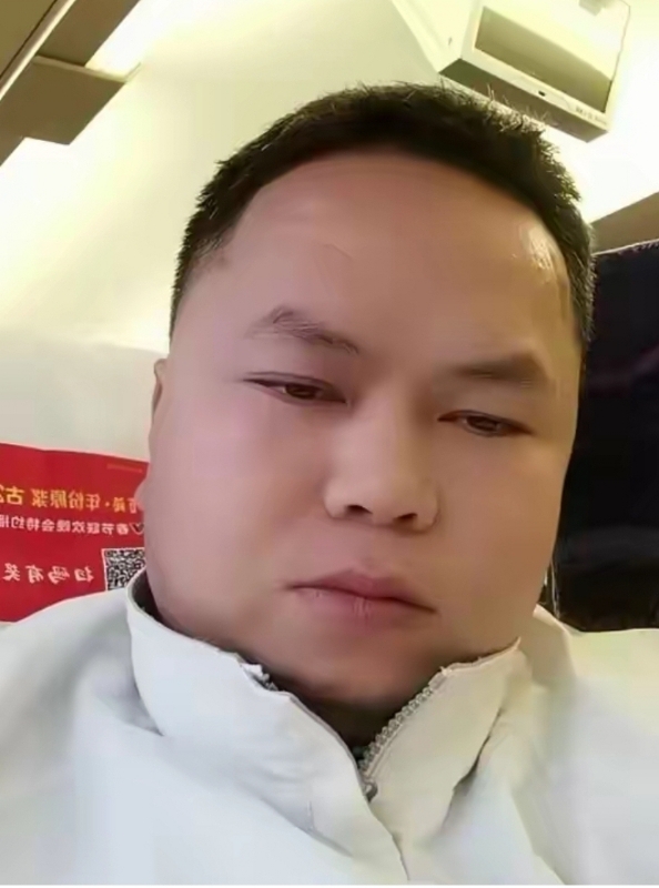 邂逅另一半的第一张照片--洛阳相亲服务中心