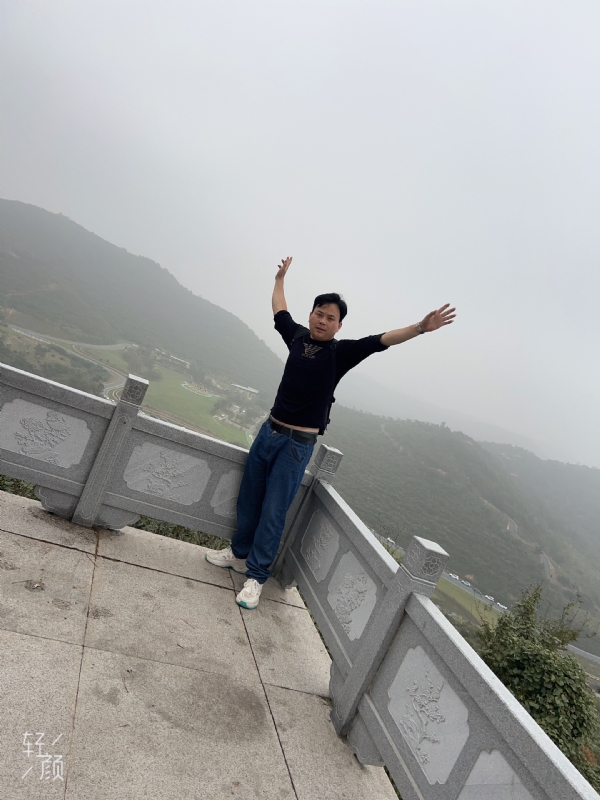 择一人白头偕老的第三张照片--洛阳相亲服务中心