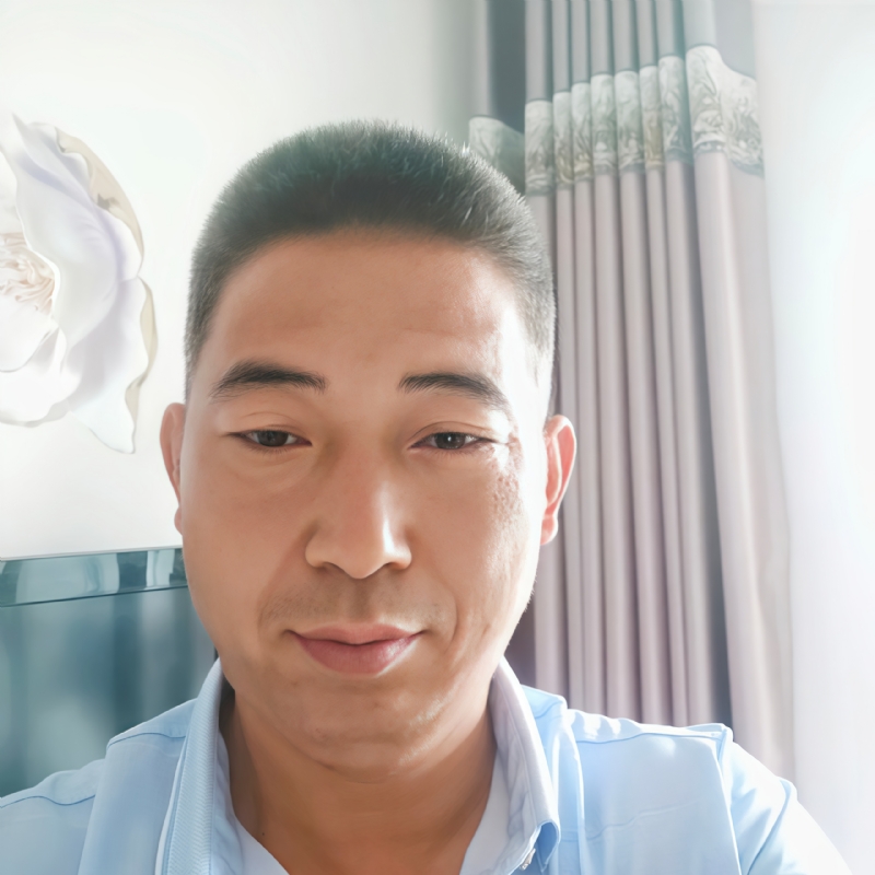 雨中漫步的第一张照片--洛阳相亲服务中心