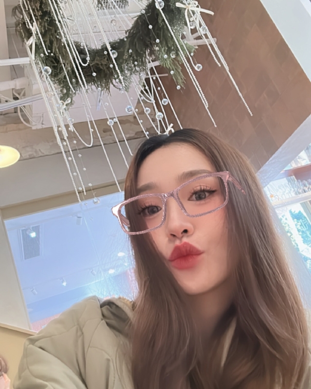 Claire的第二张照片--洛阳相亲服务中心