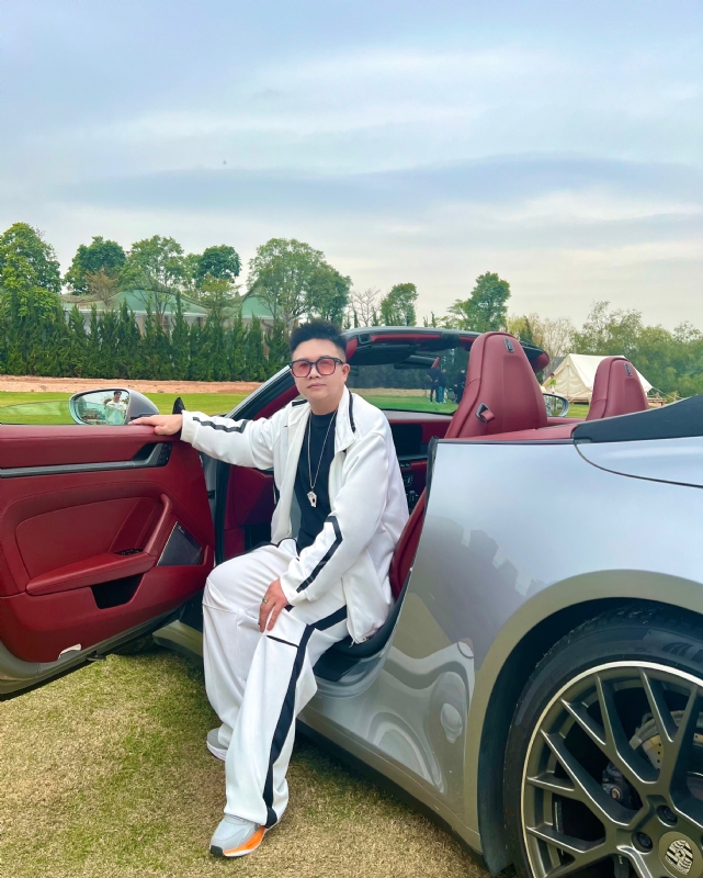 晚风过境的第三张照片--洛阳相亲服务中心