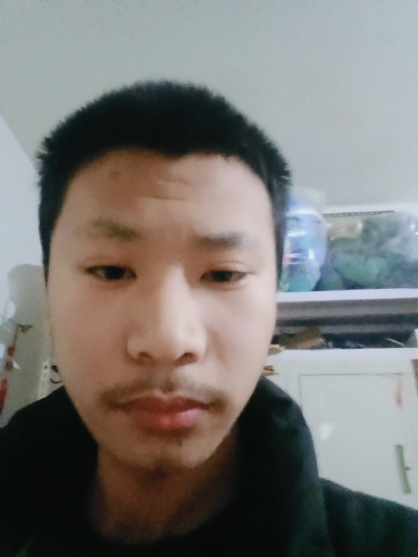 g未成年的第一张照片--洛阳相亲服务中心