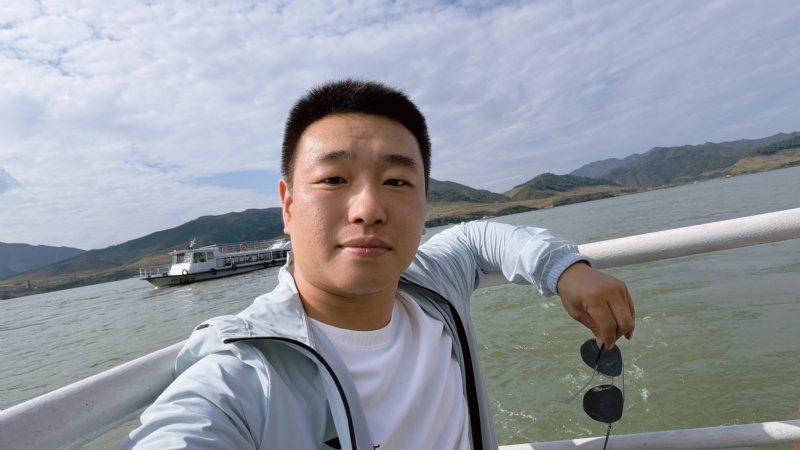 烟花易笑的第四张照片--洛阳相亲服务中心