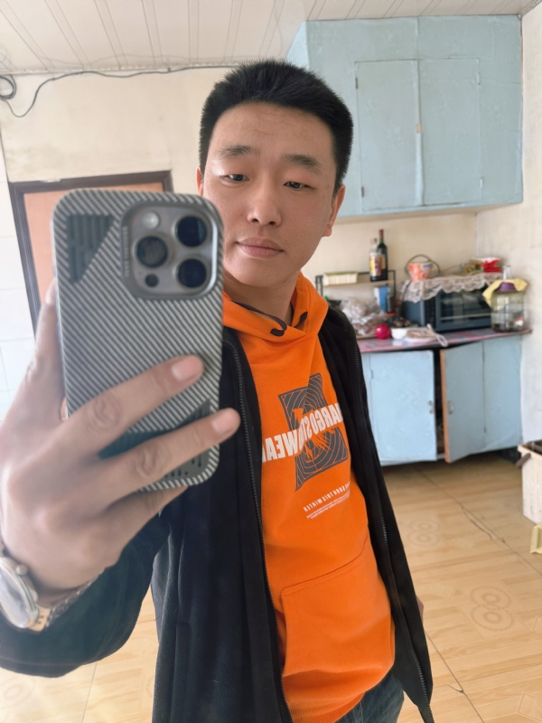 烟花易笑的第五张照片--洛阳相亲服务中心