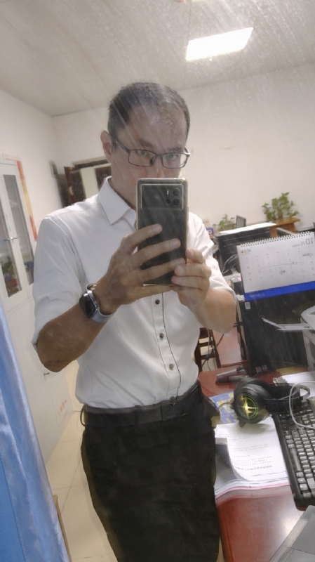 老蔡先生的第一张照片--洛阳相亲服务中心